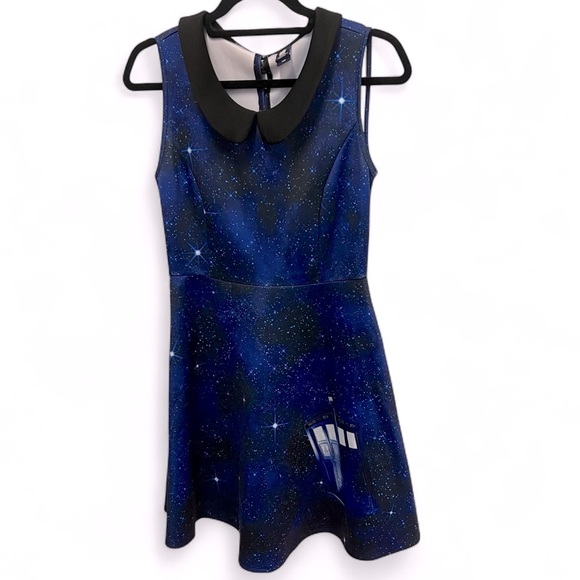 Hot topic Doctor Who sleeveless fit and flare galaxy dress size medium - Picture 12 of 13
